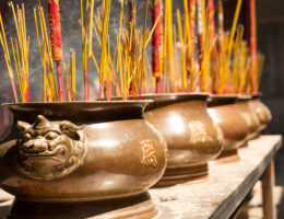 O oriente mais perto, de novo 76