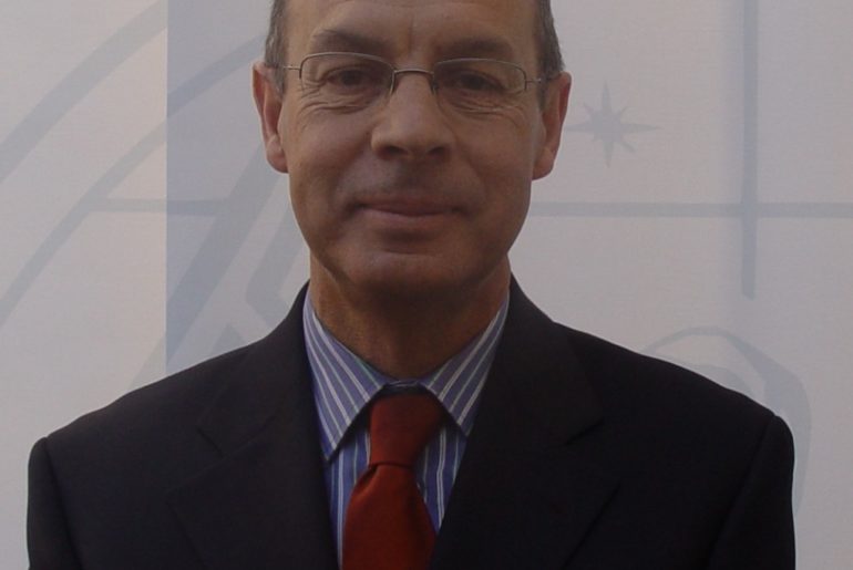 Blogue de Rogério Santos há 13 anos a analisar as indústrias culturais e criativas 70