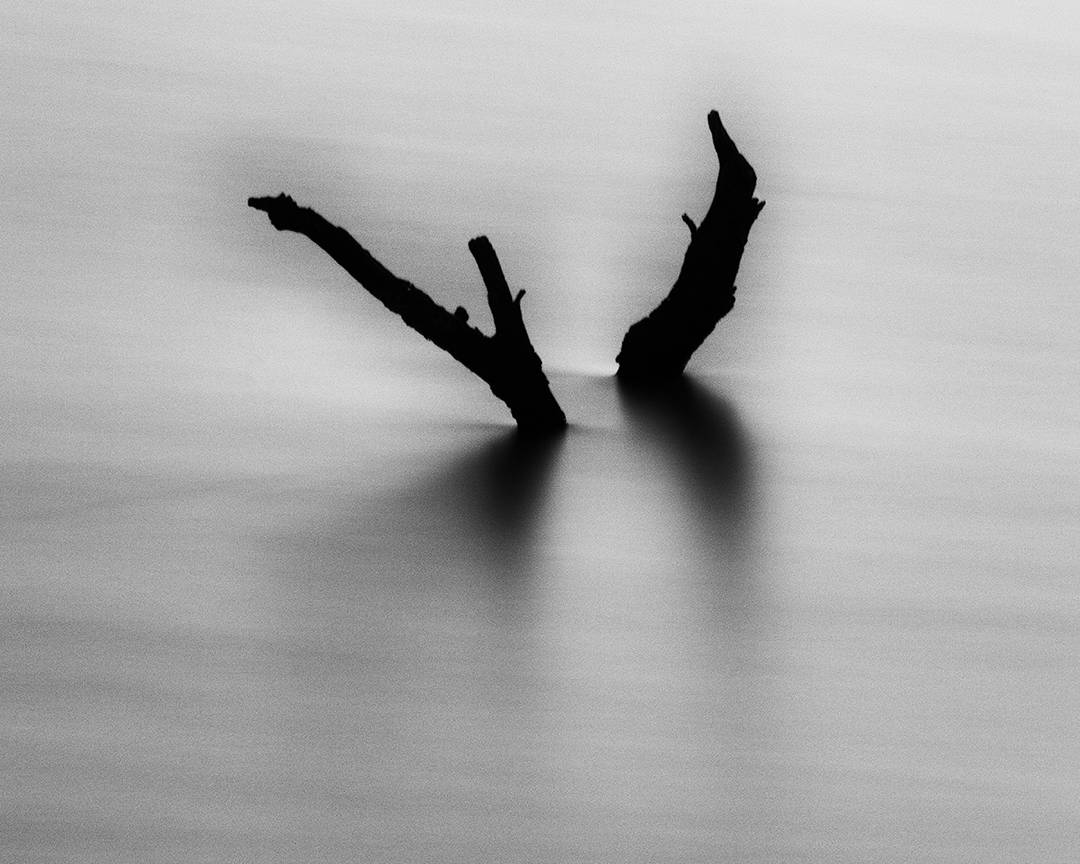 Dancin’ in the moonlight, Fonte de Serne Dam, Santiago do Cacém, Portugal. 2019
