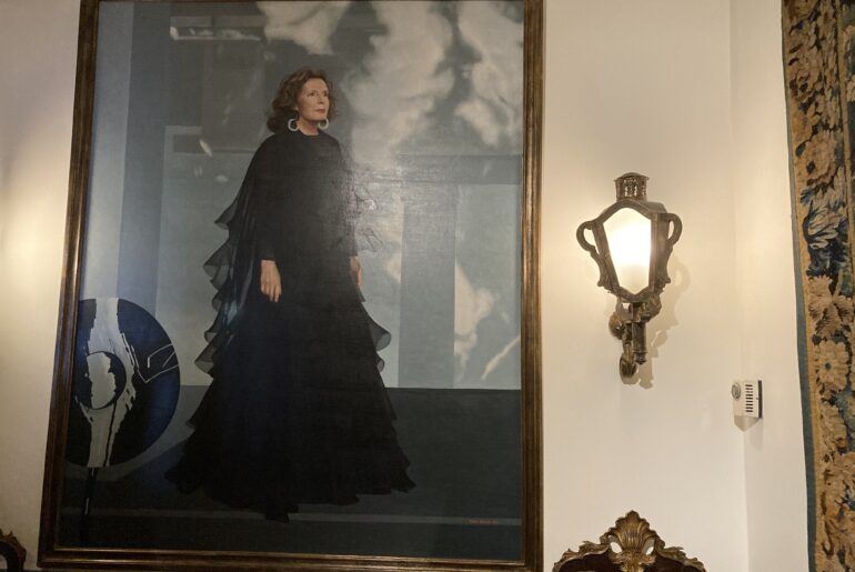 Na Rua de S. Bento, há uma casa que é nossa Na Rua de S. Bento, há uma casa que é nossa 75