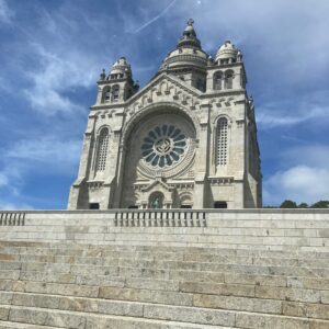 Périplo a norte com início no Minho