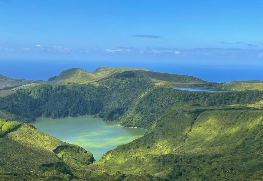 Viagem às sentinelas do Atlântico: Corvo e Flores
