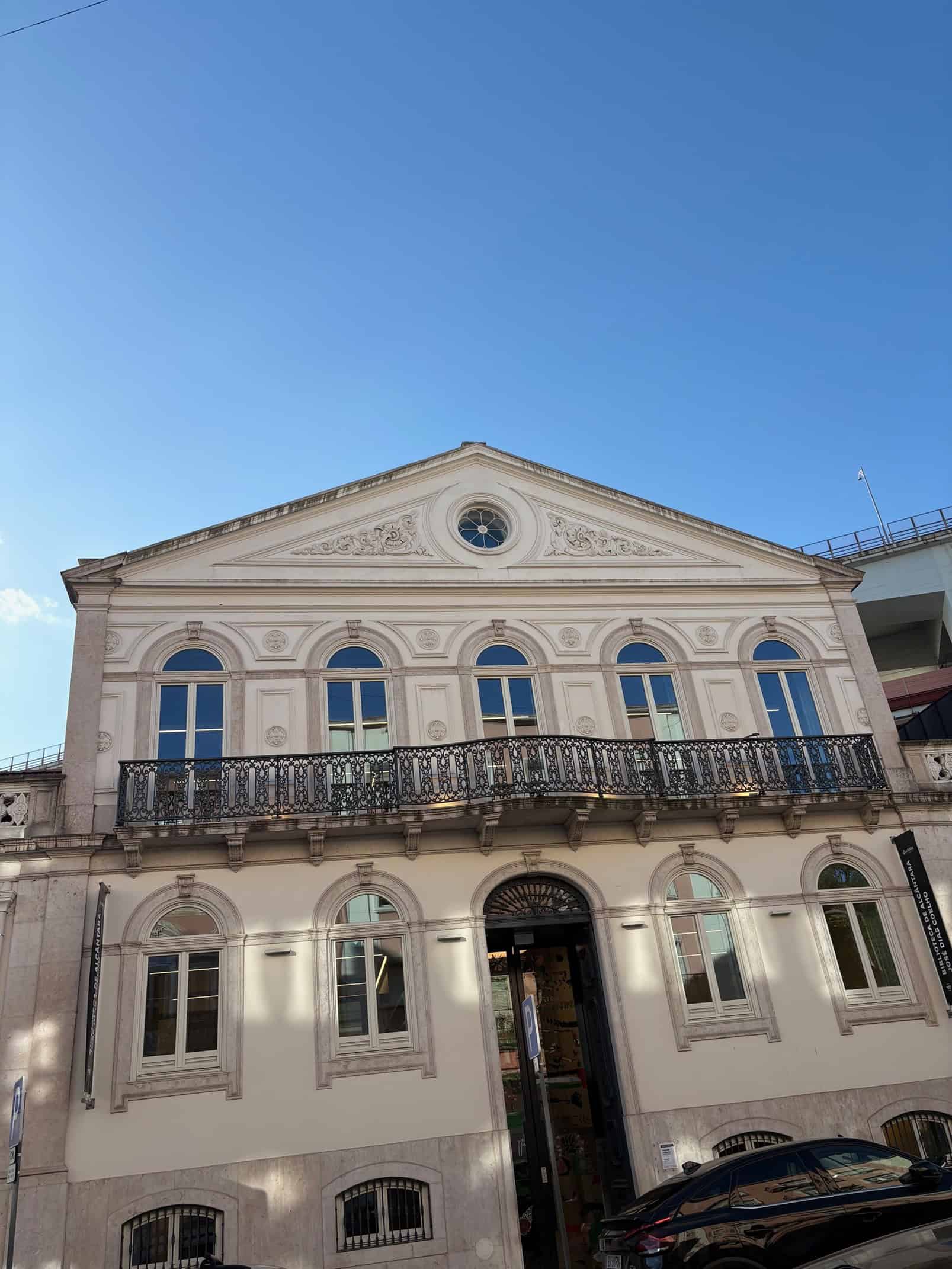 Viagens que Contam o Mundo, Ana Caldeira 12 Viagens que Contam o Mundo, Ana Caldeira 81